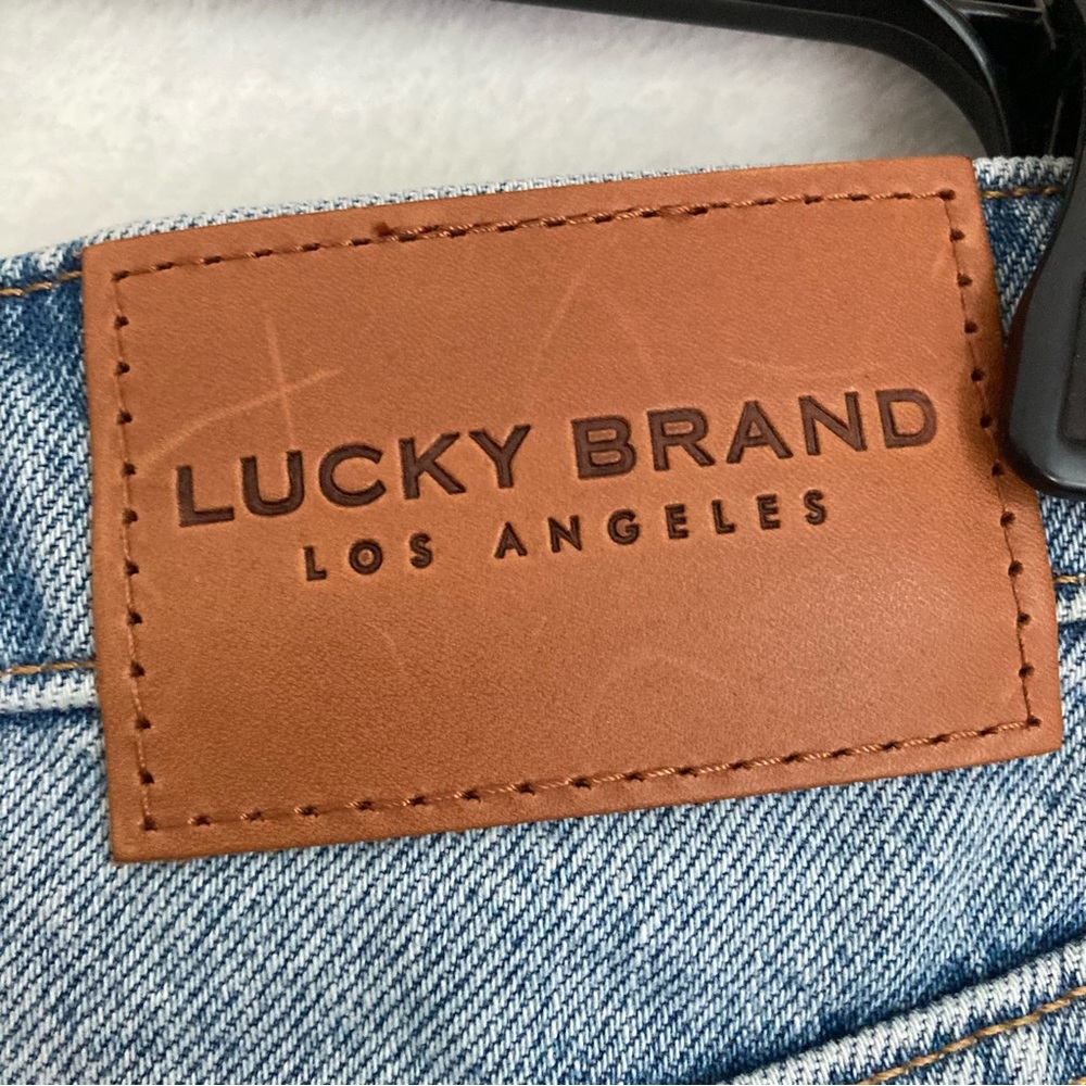 NWT “So Lucky” High Rise Shorts - Lucky Brand! - Picture 5 of 7